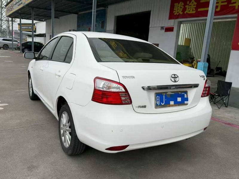Toyota Vios 2010 #4 Toyota Vios 2010 car image #4