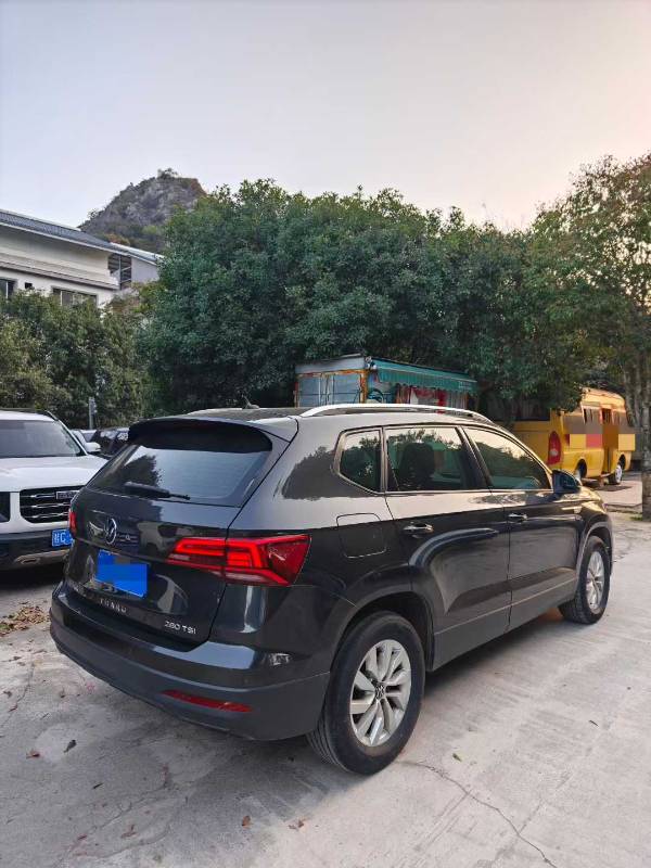 Volkswagen Tharu 2023 car image #4