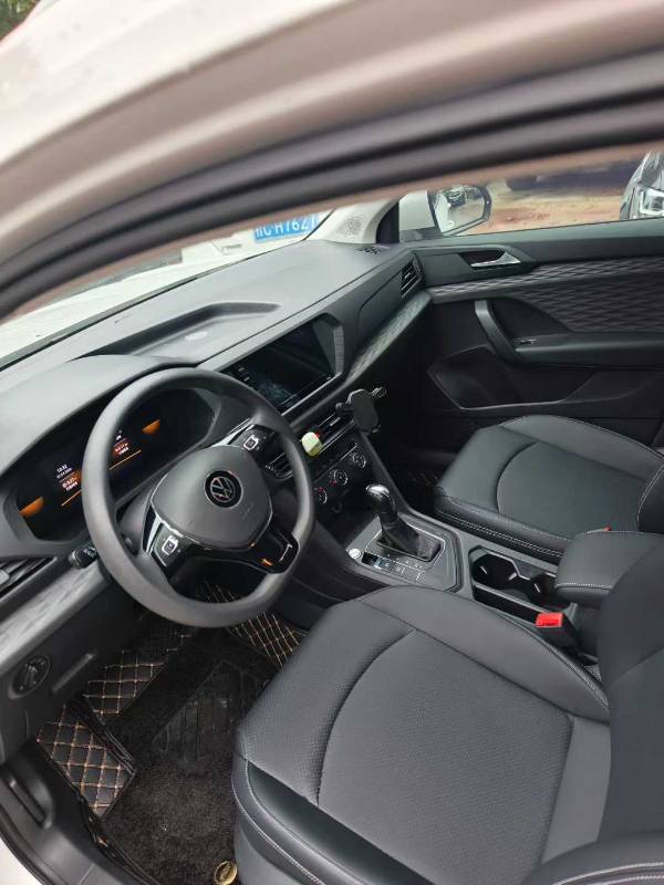 Volkswagen Tharu 2023 car image #8