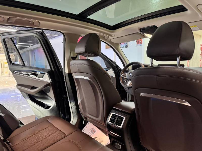 BMW iX3 2021 car image #6