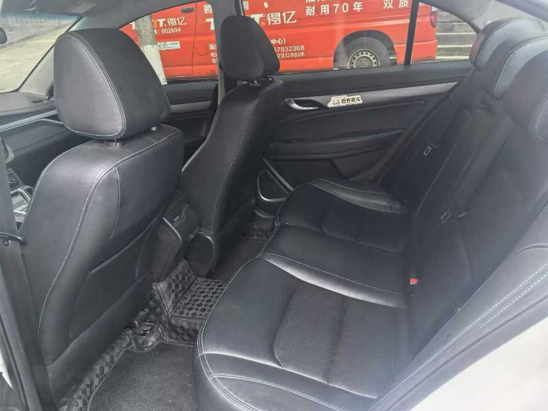 GEELY Emgrand New Energy 2019 #5 GEELY Emgrand New Energy 2019 car image #5