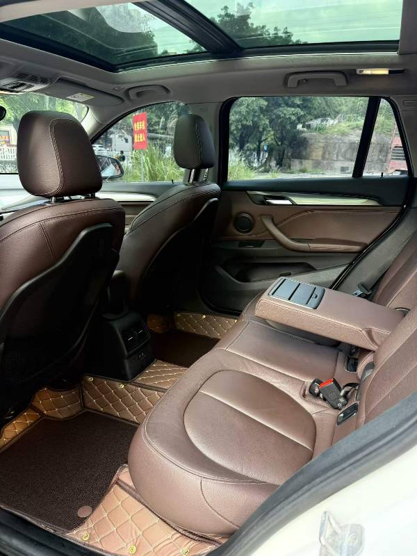 BMW X1 2019 #4 BMW X1 2019 car image #4