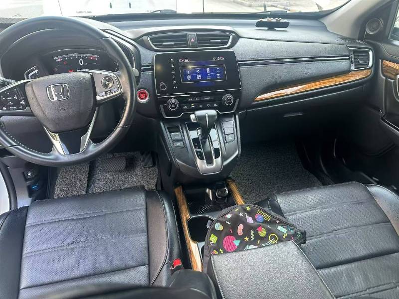 Honda CR-V 2018 car image #3