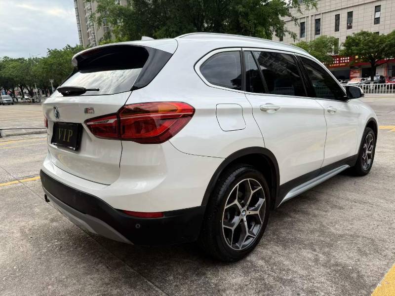 BMW X1 2019 #8 BMW X1 2019 car image #8
