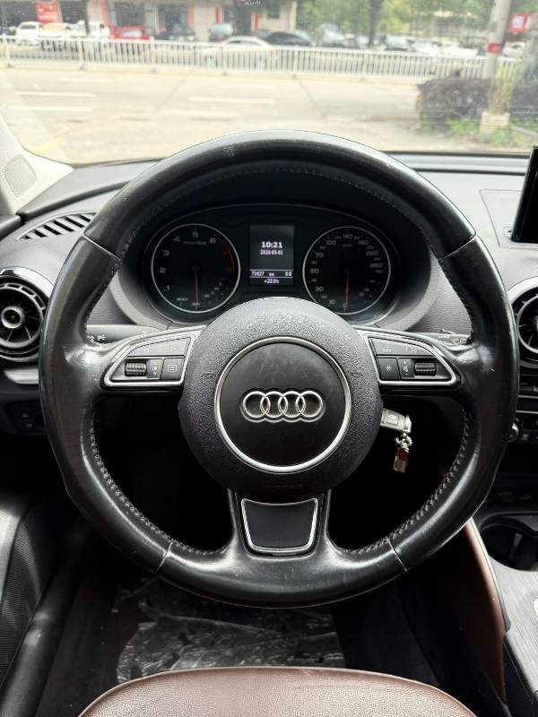Audi A3 2017 car image #5