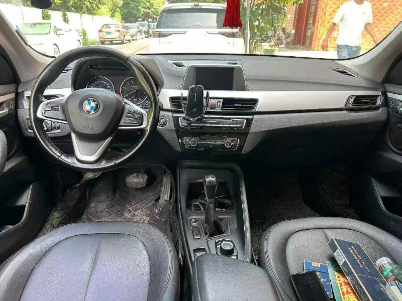 BMW X1 2017 car image #8