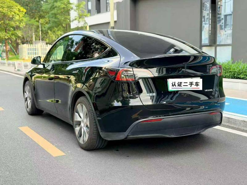 Tesla Model Y 2022 #3 Tesla Model Y 2022 immagine di auto #3