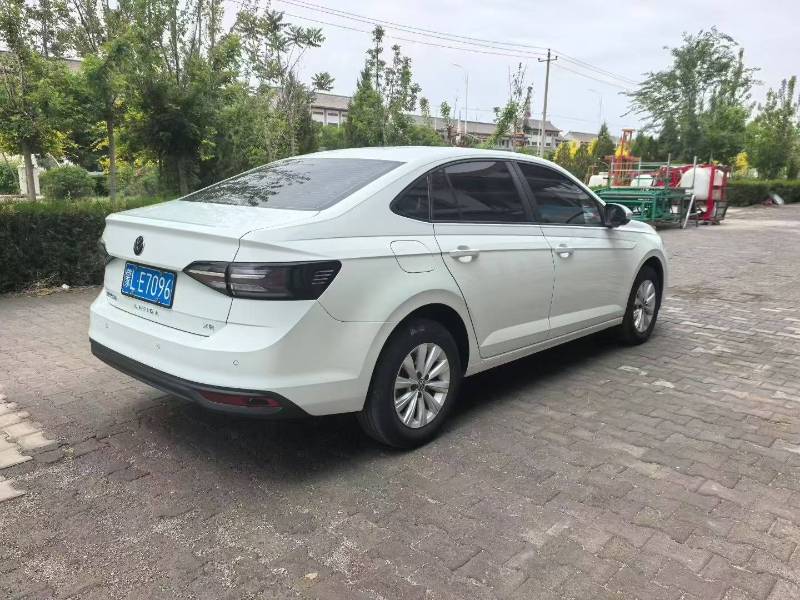 Volkswagen Lavida 2025 imagen de coche #3