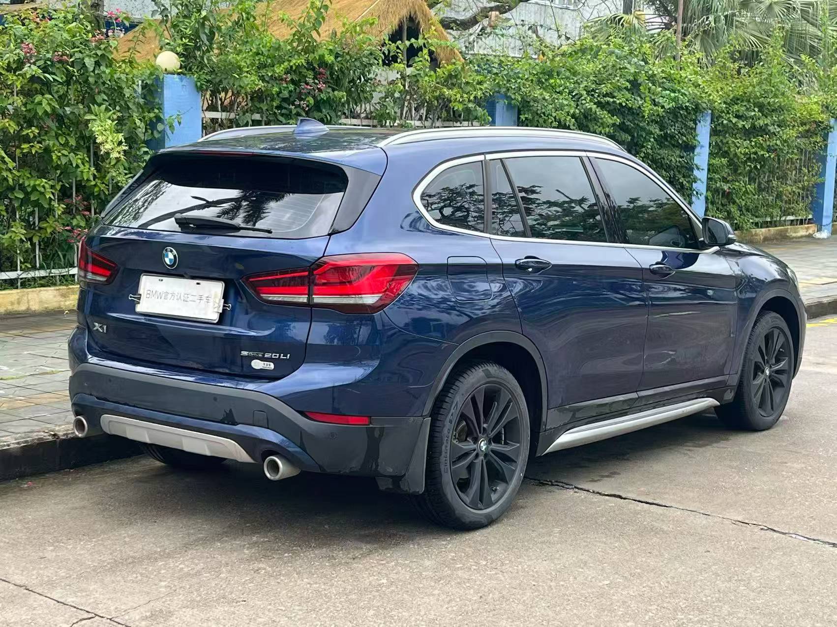BMW X1 2020 car image #9