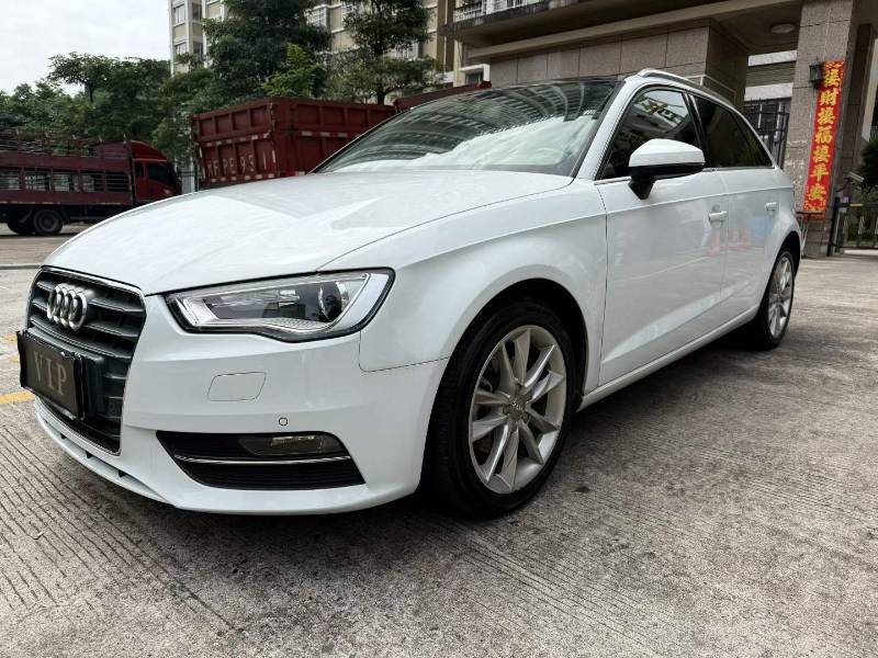Audi A3 2017 car image #2