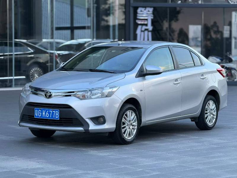 Toyota Vios 2015 изображение автомобиля #2