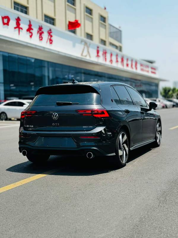 Volkswagen GolfGTI 2022 #6 Volkswagen GolfGTI 2022 car image #6