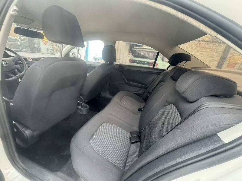 Volkswagen Santana 2021 car image #3
