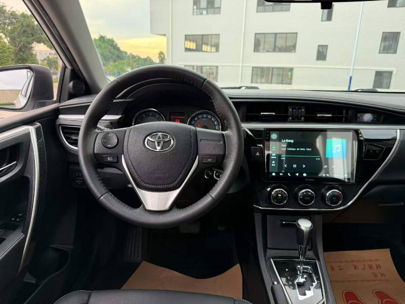 Toyota Corolla 2015 #8 Toyota Corolla 2015 car image #8