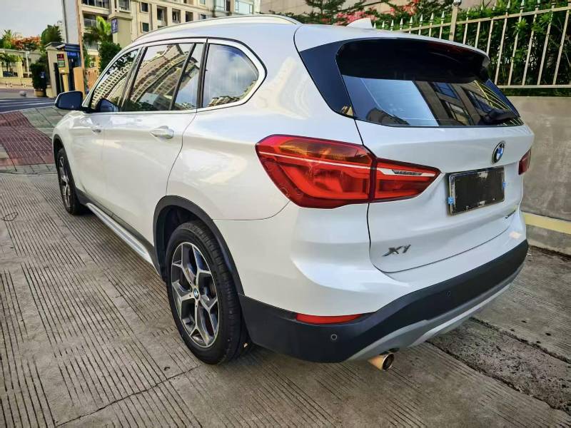 BMW X1 2018 #4 BMW X1 2018 car image #4