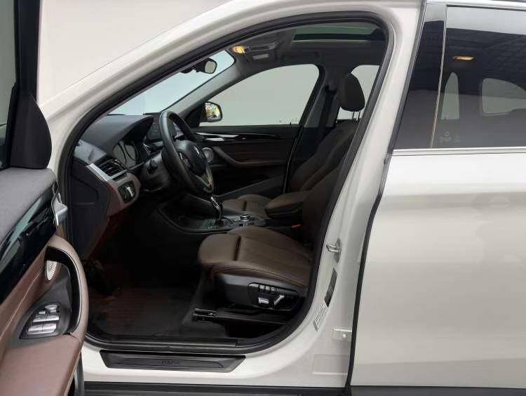 BMW X1 2021 car image #5