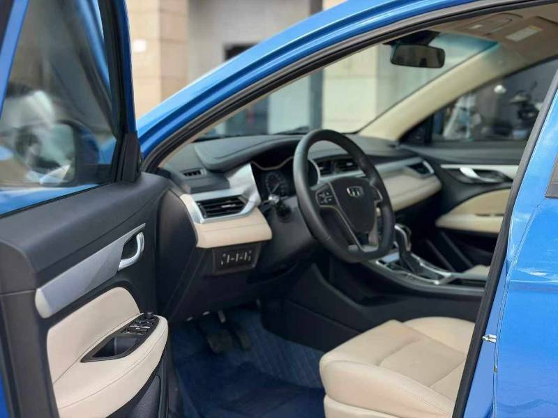 GEELY Emgrand 2019 #7 GEELY Emgrand 2019 car image #7