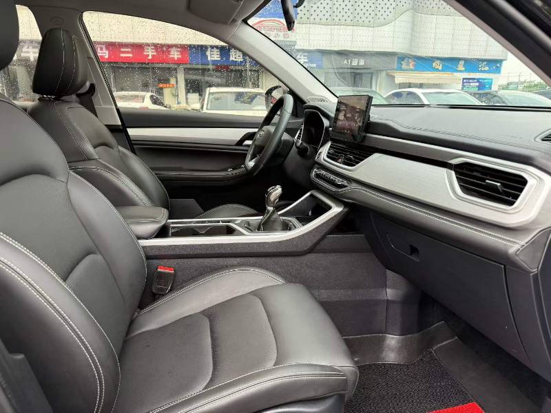 GEELY Vision X6 2020 car image #8