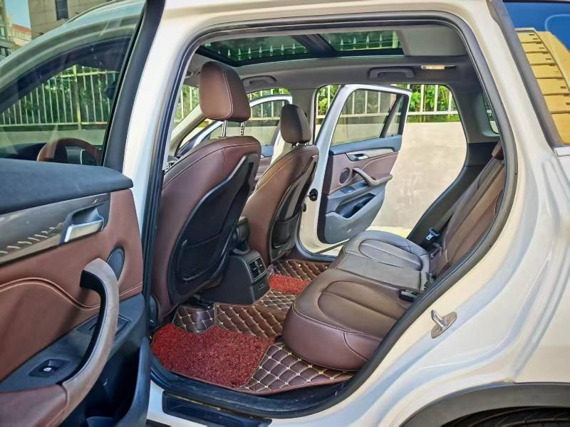 BMW X1 2018 #8 BMW X1 2018 car image #8
