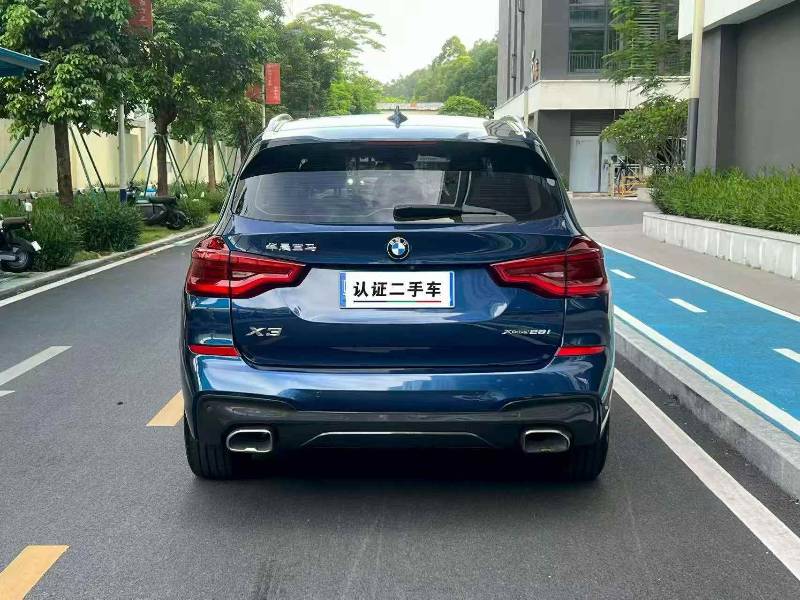 BMW X3 2019 #4 BMW X3 2019 car image #4