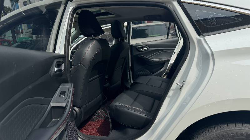 MG 5 2024 #9 MG 5 2024 immagine di auto #9