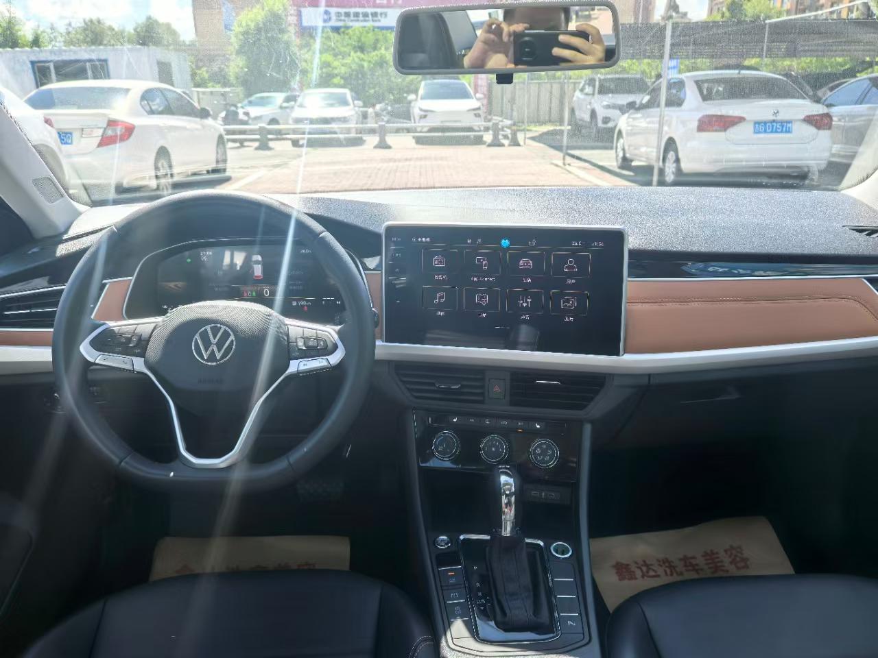 Volkswagen Bora 2023 car image #5