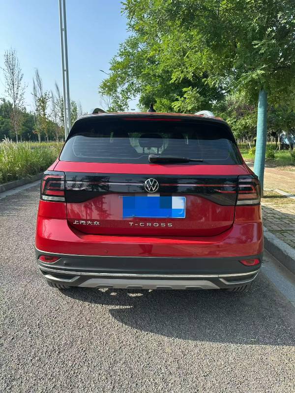 Volkswagen T-Cross 2021 #2 Volkswagen T-Cross 2021 car image #2