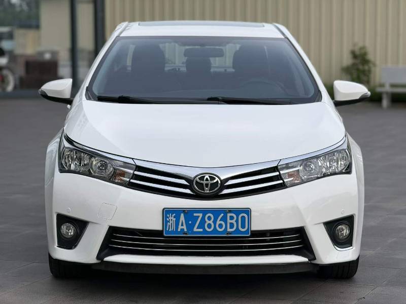 Toyota Corolla 2015 Toyota Corolla 2015 car image