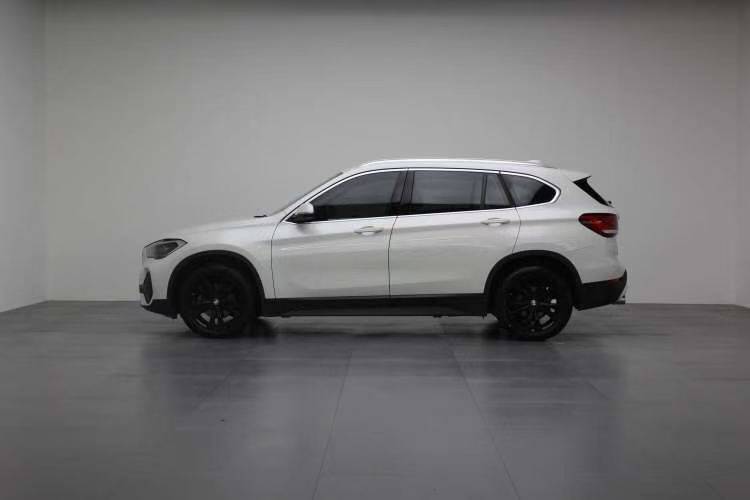 BMW X1 2021 car image #3