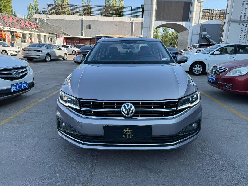 Volkswagen Bora 2019 car image #2