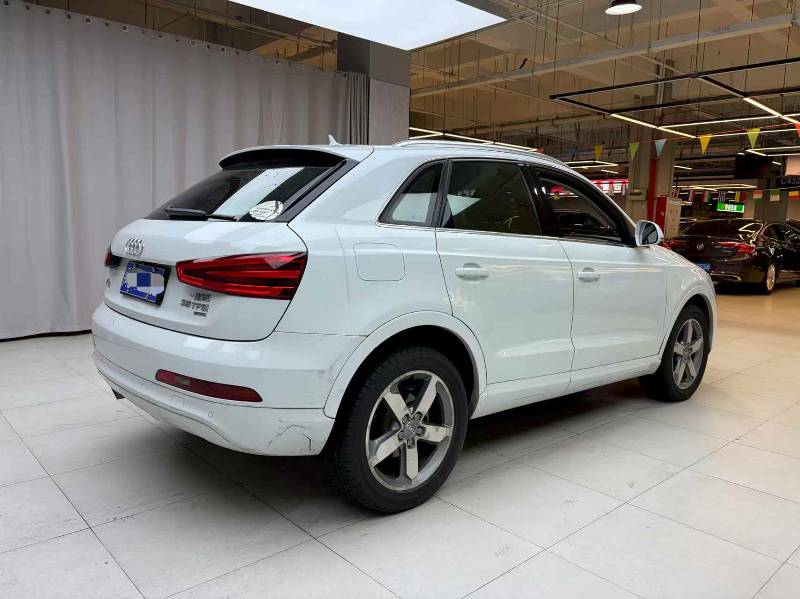 Audi Q3 2013 #4 Audi Q3 2013 car image #4