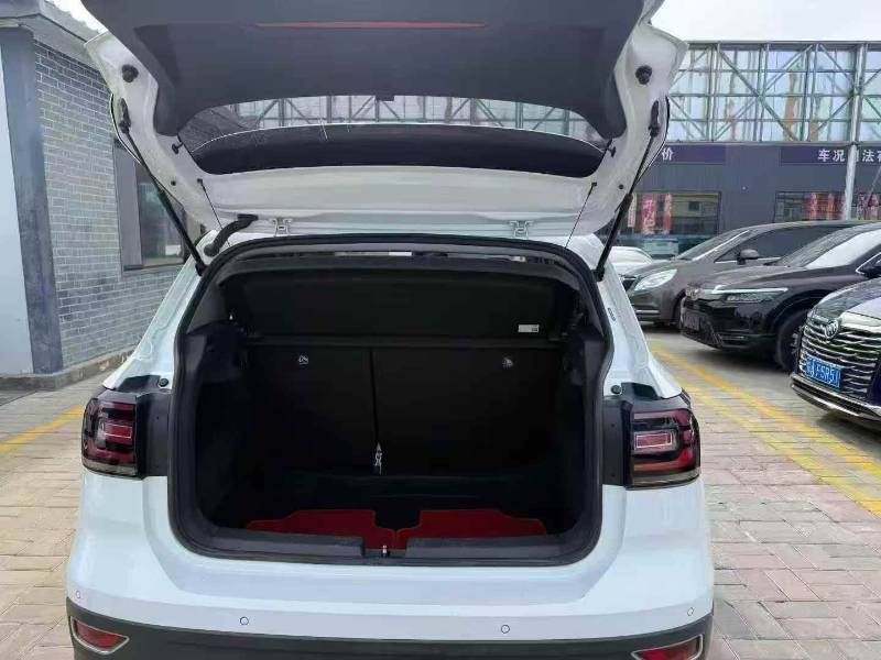 Volkswagen Tacqua 2021 car image #5