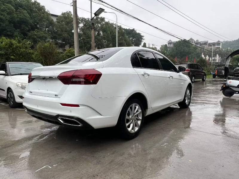 GEELY Emgrand 2021 #4 GEELY Emgrand 2021 car image #4