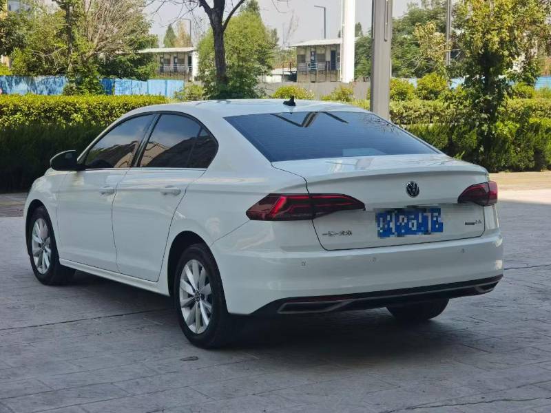Volkswagen Bora 2022 car image #9