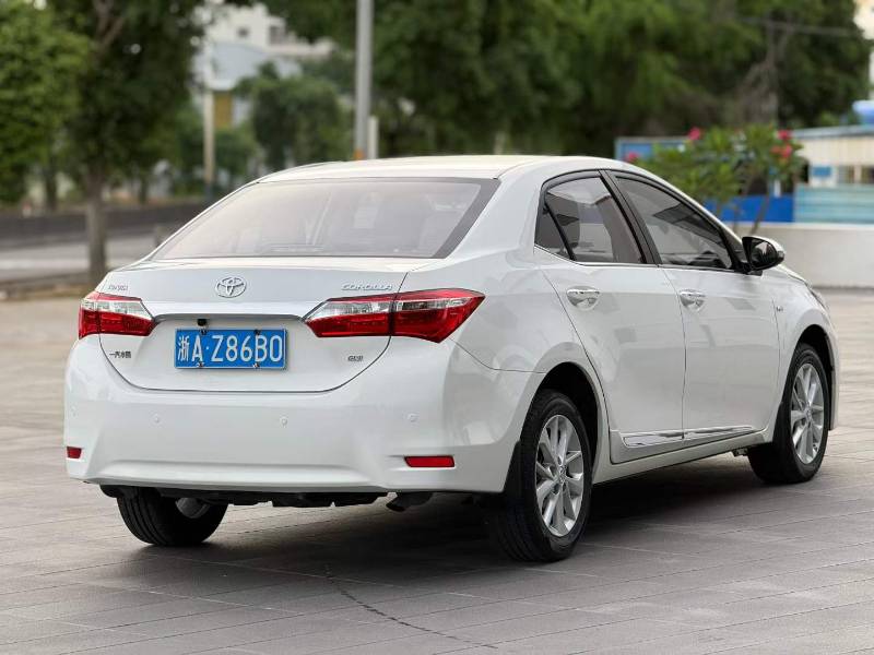Toyota Corolla 2015 #4 Toyota Corolla 2015 car image #4