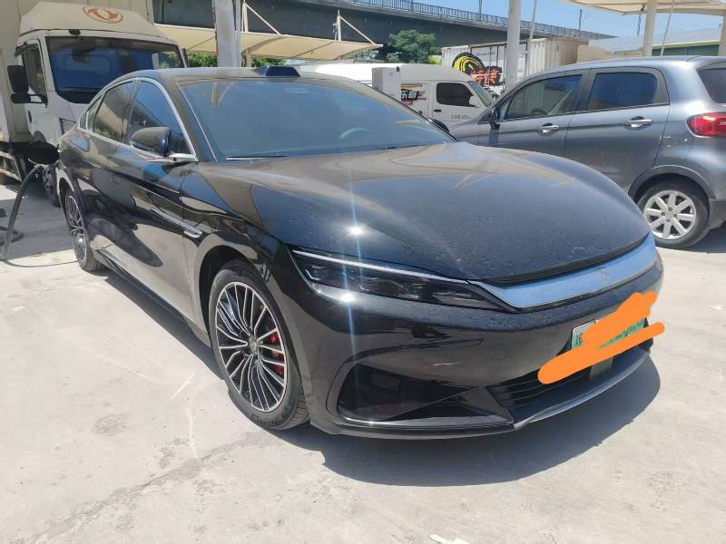 BYD Han 2025 car image #2