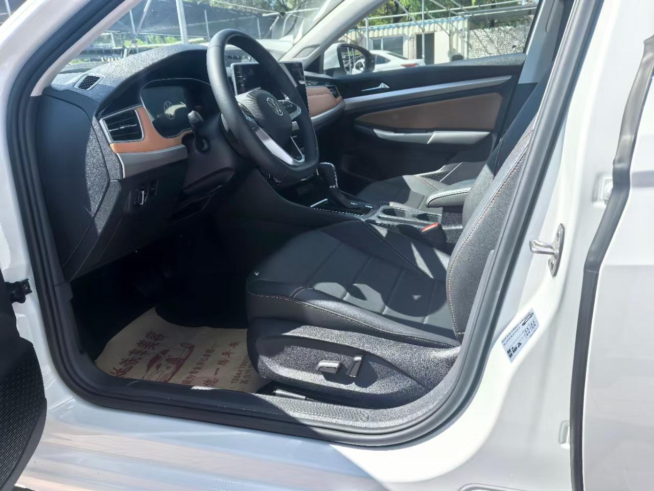 Volkswagen Bora 2023 car image #4