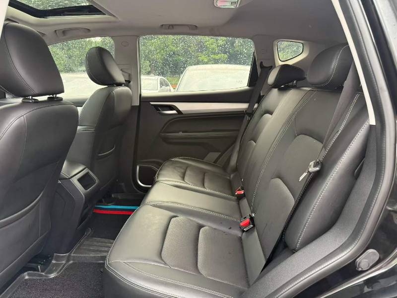 GEELY Vision X6 2020 car image #6