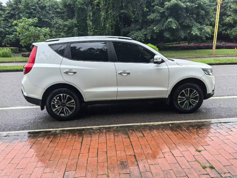 GEELY Vision X6 2018 car image #9