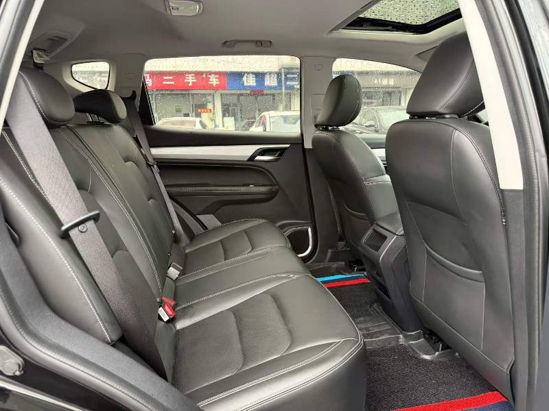 GEELY Vision X6 2020 car image #9