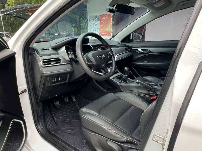GEELY Emgrand 2021 #7 GEELY Emgrand 2021 car image #7