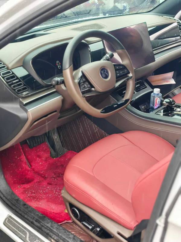 BYD Han 2023 car image #4