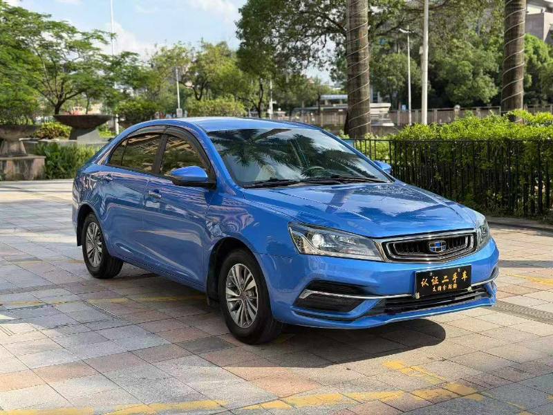 GEELY Emgrand 2019 #3 GEELY Emgrand 2019 car image #3