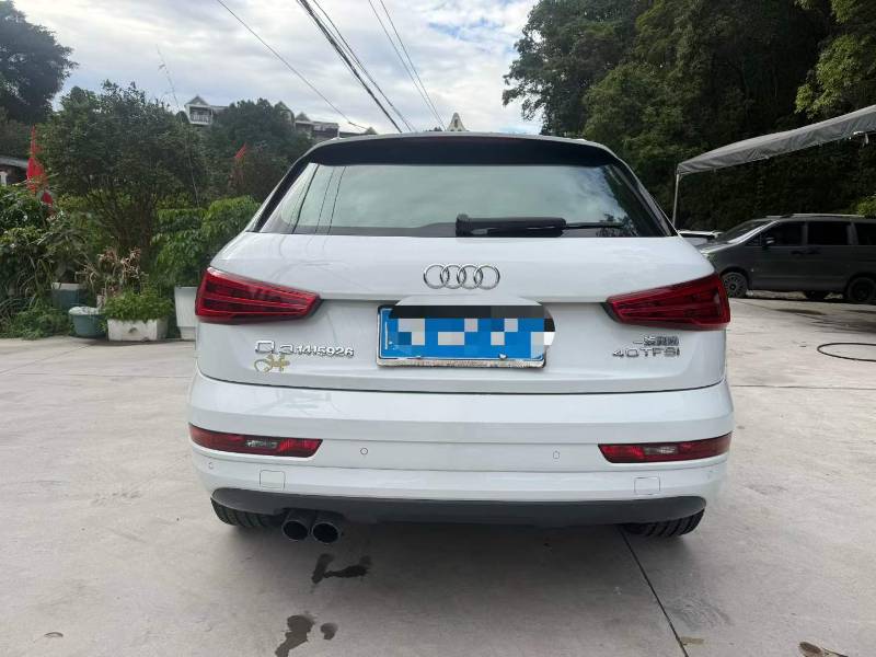 Audi Q3 2019 car image #5