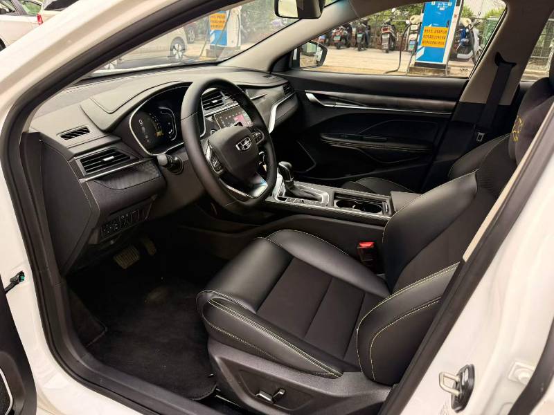 GEELY Binray 2022 car image #4