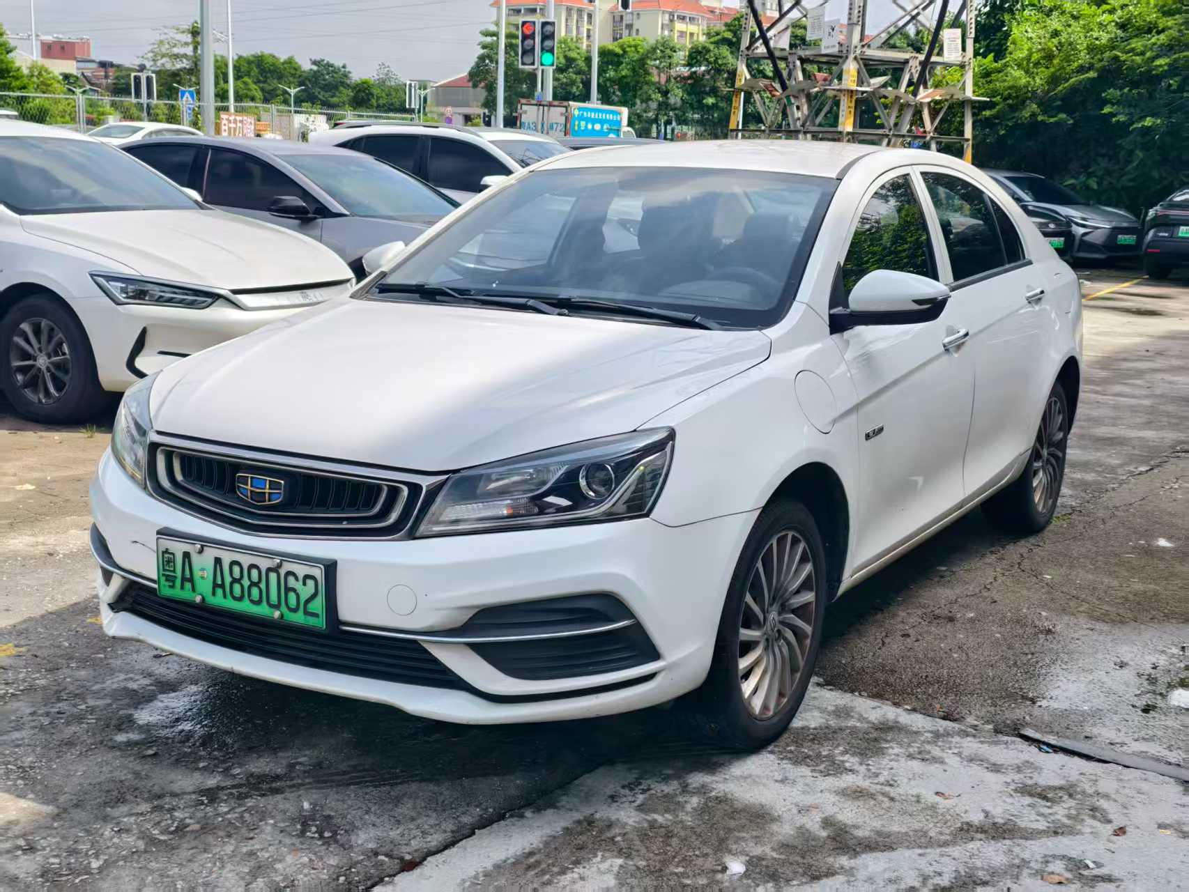 GEELY Emgrand New Energy 2021 car image 