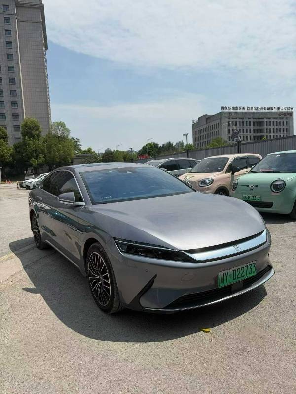 BYD Han 2022 #3 BYD Han 2022 car image #3