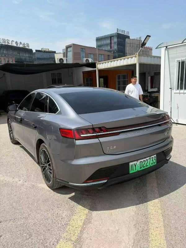 BYD Han 2022 #7 BYD Han 2022 car image #7