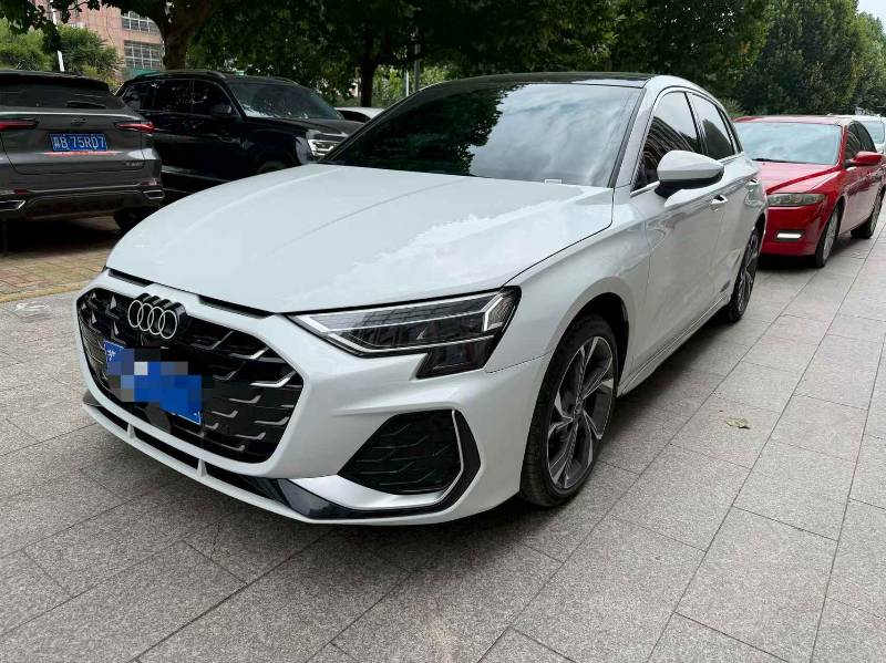 Audi A3 2025 car image #3