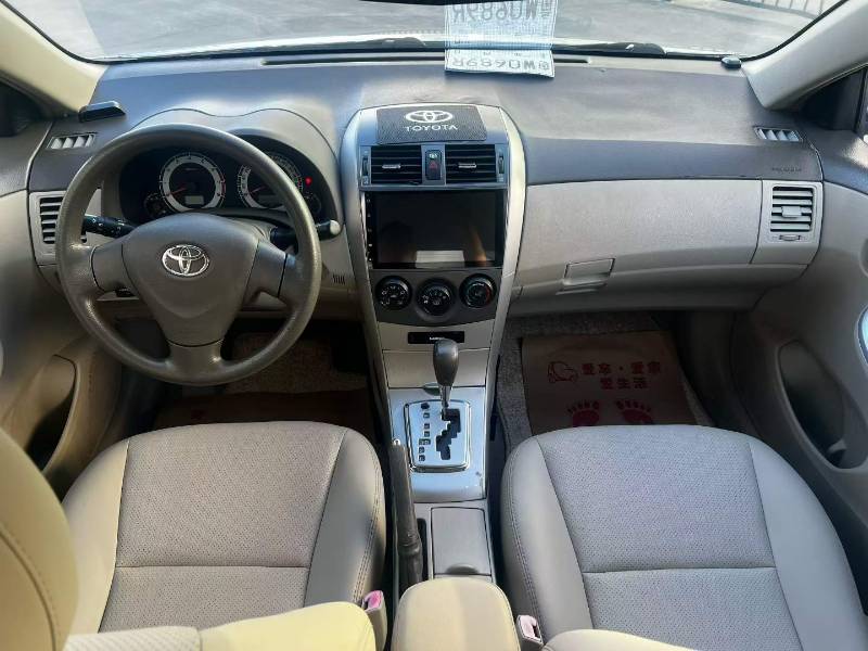 Toyota Corolla 2010 car image #7